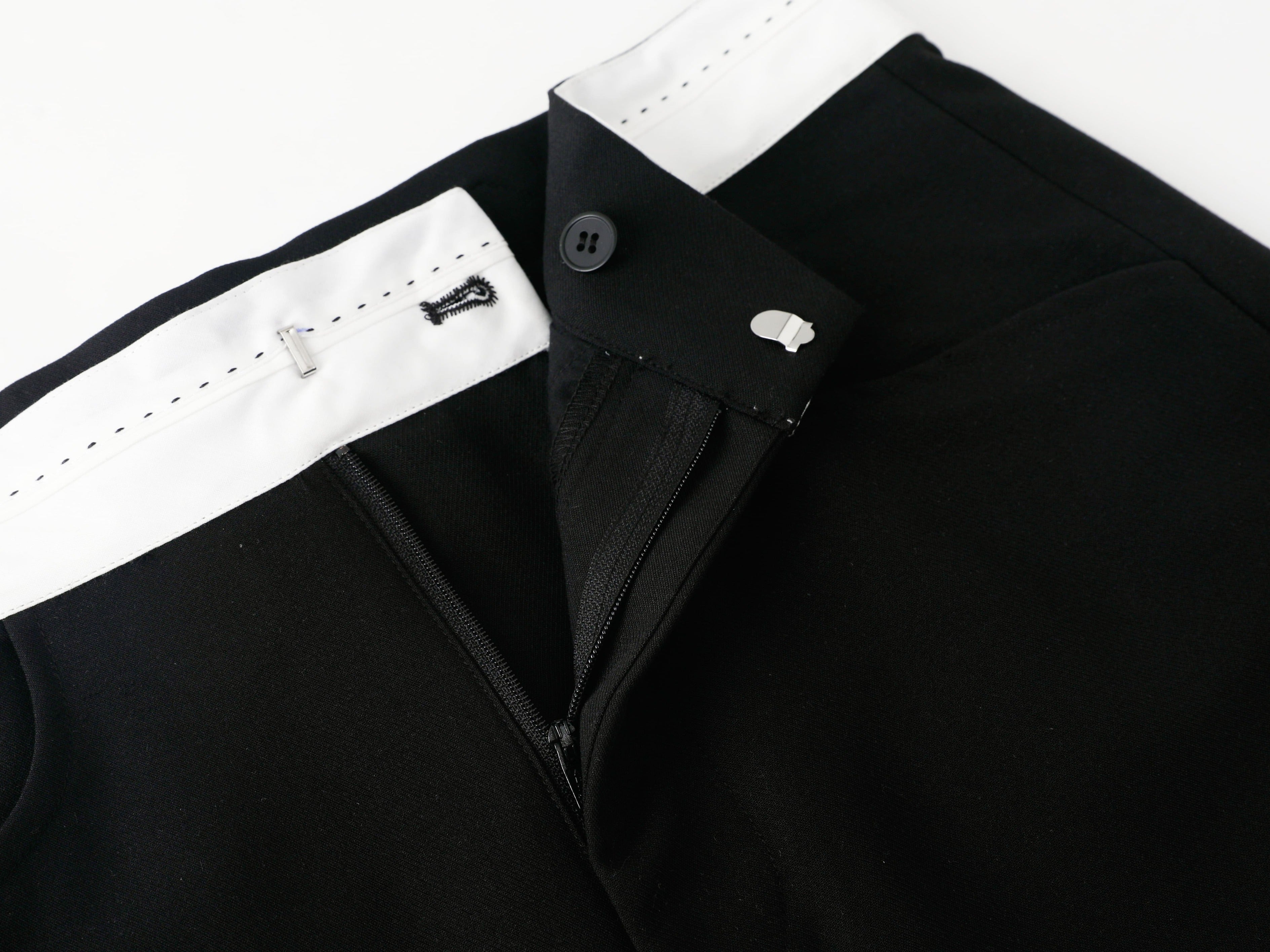 Tailored Shorts (Black)